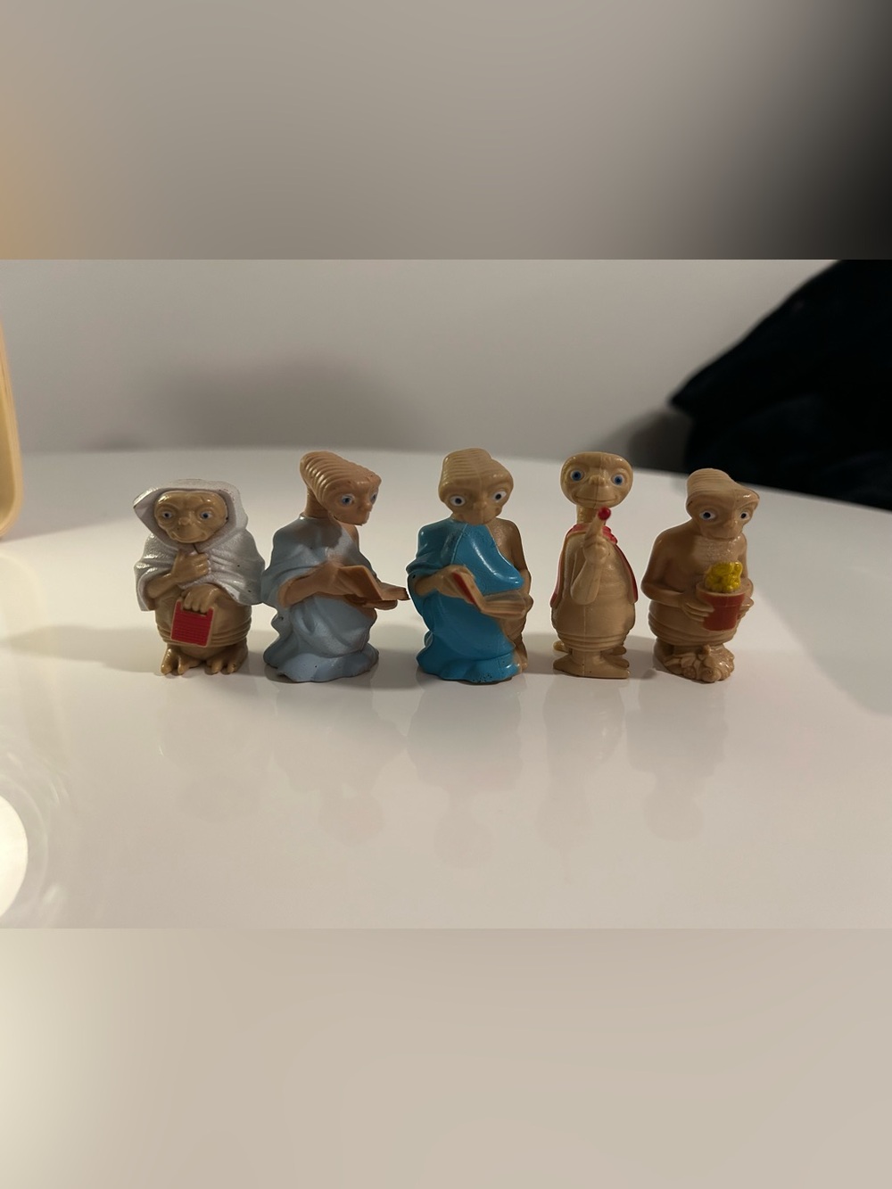 E.T. RARE Vintage Collectible Action Figures -5 sets